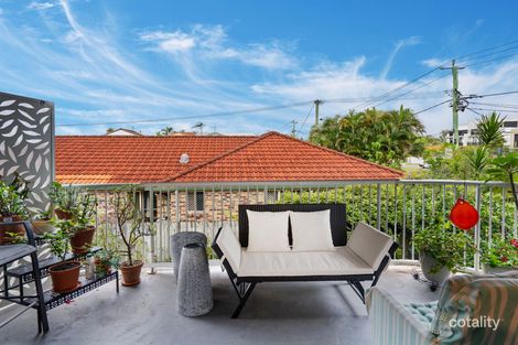 Property photo of 7/18 Abalone Avenue Paradise Point QLD 4216