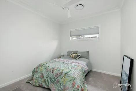 Property photo of 21 Springfield Avenue Kotara NSW 2289