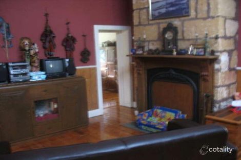 Property photo of 77 Mortlake Road Warrnambool VIC 3280