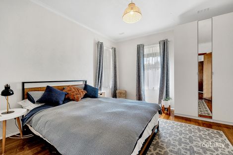 Property photo of 10 Chester Court Fawkner VIC 3060