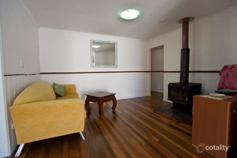 Property photo of 8 Heaviside Street Neerdie QLD 4570