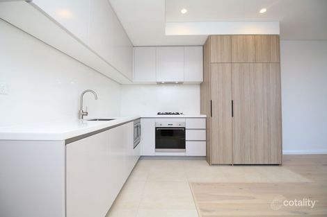 Property photo of 615/5 Maple Tree Road Westmead NSW 2145