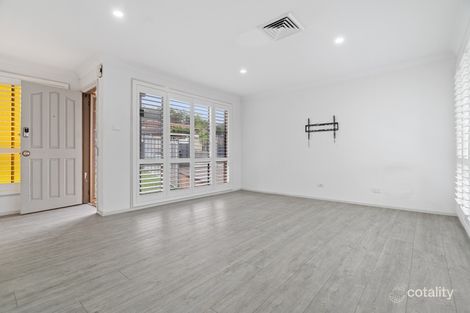 Property photo of 8 Parklea Avenue Croudace Bay NSW 2280