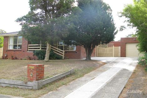 2 Prairie Ct, Narre Warren, VIC 3805