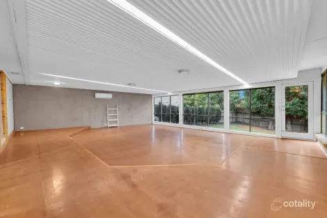 Property photo of 158 Blossom Park Drive Mill Park VIC 3082