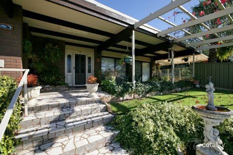 Property photo of 32 Wilks Avenue Kooringal NSW 2650