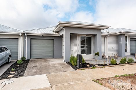 48 Stakes Bvd, Manor Lakes, VIC 3024