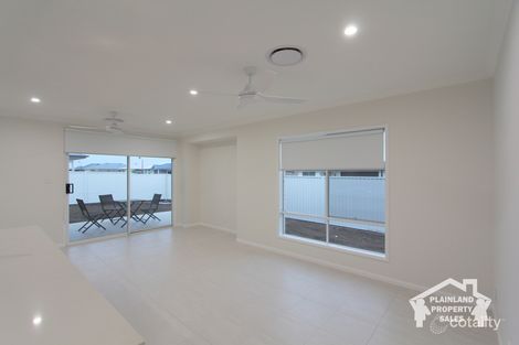 32 Paroo St, Plainland, QLD 4341