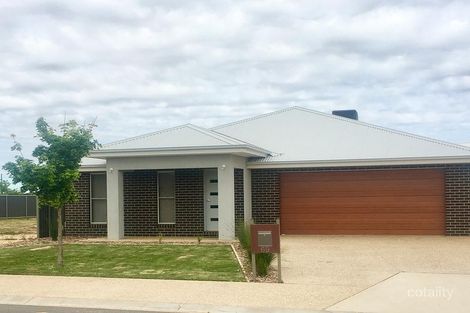Property photo of 69 Robinson Way Yarrawonga VIC 3730