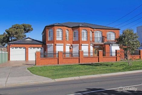 Property photo of 12 Stenson Road Kealba VIC 3021