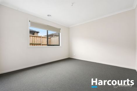 19 Remedy Dr, Clyde, VIC 3978