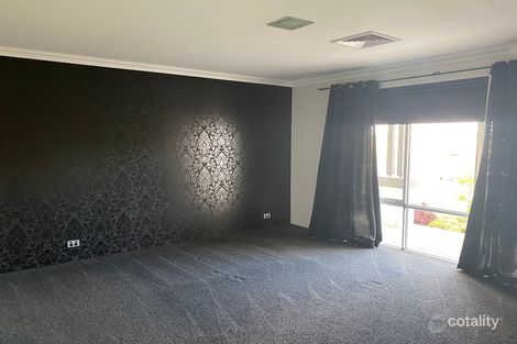 Property photo of 39 Braidwood Drive Australind WA 6233