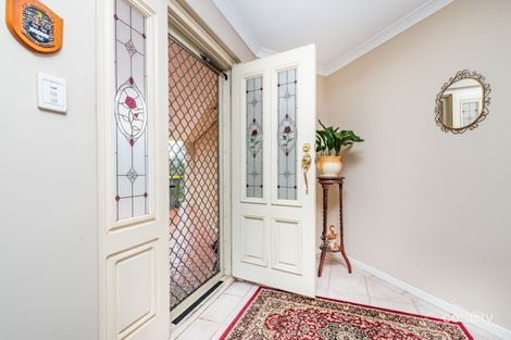 Property photo of 10 Lakewaters View Gwelup WA 6018
