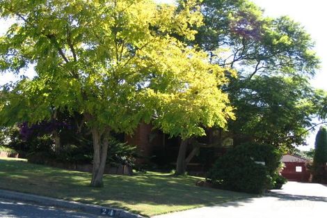 24 Coane St, Warners Bay, NSW 2282