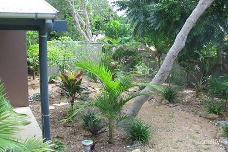 Property photo of 32 Kestrel Crescent Peregian Beach QLD 4573