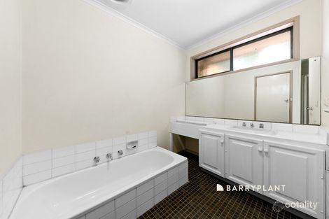 Property photo of 28 Margaret Street Berwick VIC 3806