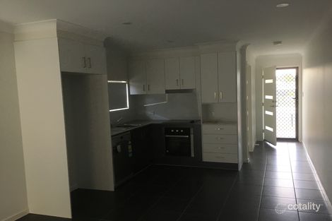 2/12 Oakleigh St, Brassall, QLD 4305