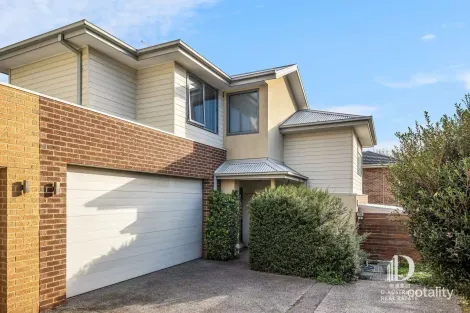 Property photo of 2/553 Elgar Road Mont Albert North VIC 3129