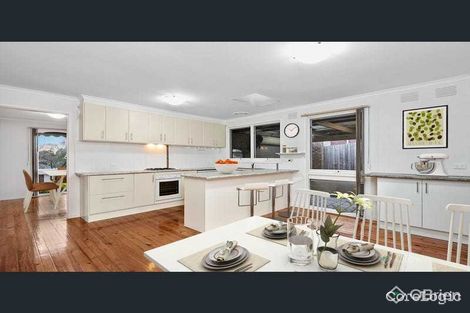 Property photo of 14 Stephens Close Endeavour Hills VIC 3802