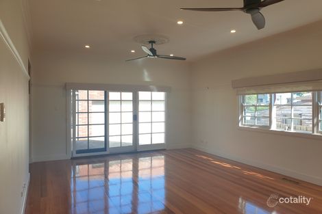Property photo of 190 Melville Road Brunswick West VIC 3055