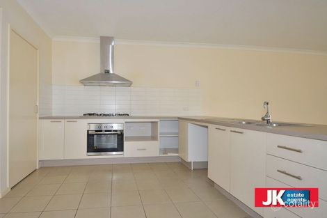 Property photo of 6 Eccles Vista Point Cook VIC 3030