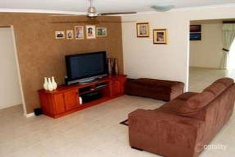 Property photo of 3 Lakeridge Drive Dundowran QLD 4655