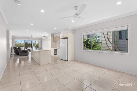 Property photo of 21 Goldfinch Street Redbank Plains QLD 4301