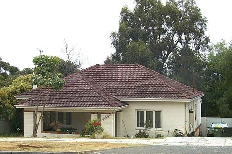 196 South Tce, Como, WA 6152