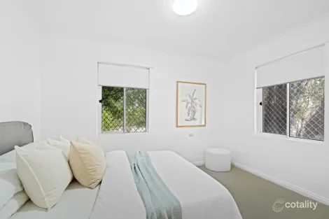 Property photo of 1/2-6 Marlene Crescent Greenacre NSW 2190