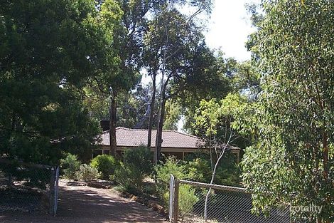 3 Agnes Cl, Lesmurdie, WA 6076