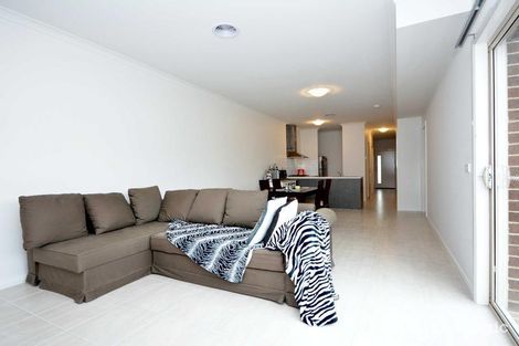 Property photo of 31 Lysterfield Drive Greenvale VIC 3059