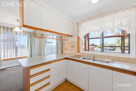 Property photo of 9 Maple Avenue Devonport TAS 7310