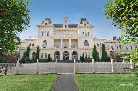 9 Wiltshire Dr, Kew, VIC 3101