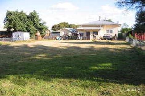 Property photo of 461B Bridge Street Wilsonton QLD 4350
