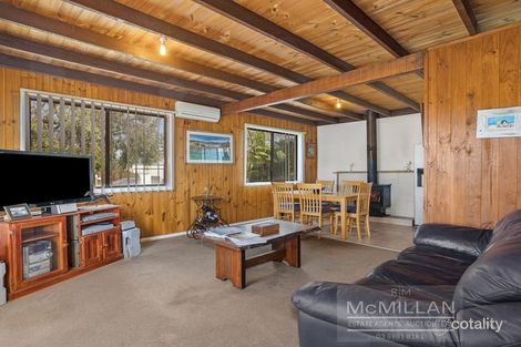 Property photo of 21 Davies Street Safety Beach VIC 3936