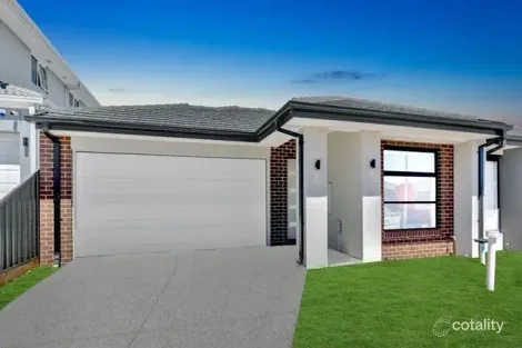 26 Cyad Way, Manor Lakes, VIC 3024
