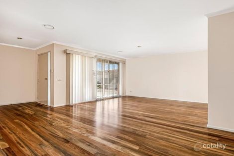 Property photo of 5 Holmesdale Close Werribee VIC 3030