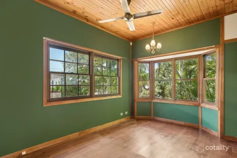 Property photo of 157 Melville Terrace Manly QLD 4179