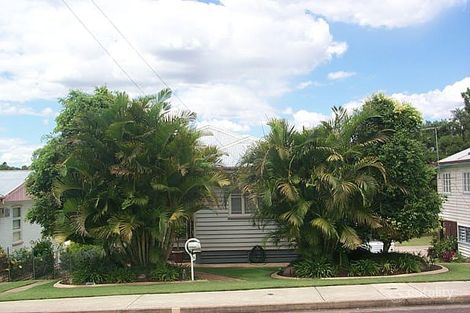 15 Macgregor St, Woodend, QLD 4305