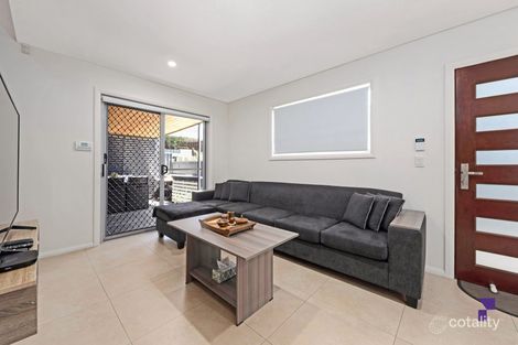 Property photo of 3/47 Rowe Avenue Lurnea NSW 2170