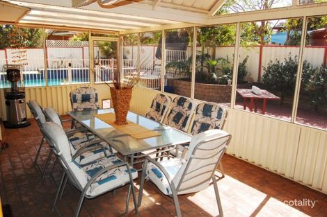 Property photo of 3 Elder Close Kanwal NSW 2259
