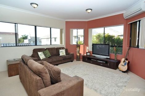 Property photo of 6/2 Madang Crescent Runaway Bay QLD 4216