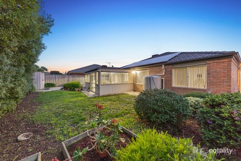 Property photo of 30 Meadowlands Way Berwick VIC 3806