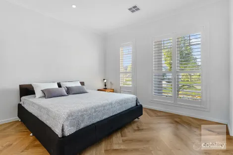 Property photo of 30 Stockade Way Aintree VIC 3336