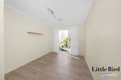 Property photo of 43 Castley Circuit Kambah ACT 2902