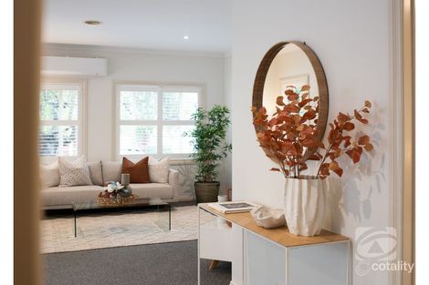 Property photo of 6 Exell Mews Berwick VIC 3806