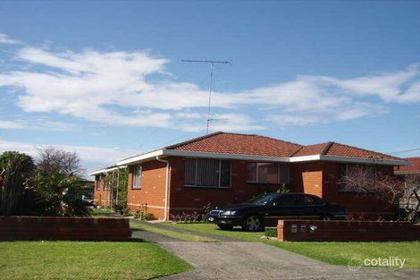 19 Rann St, Fairy Meadow, NSW 2519