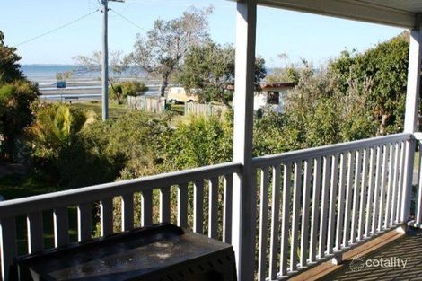 Property photo of 13 Prince Street Beachmere QLD 4510