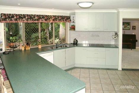 Property photo of 6 Harold Court Rothwell QLD 4022