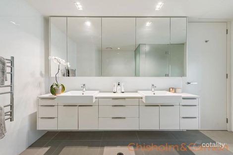 Property photo of 46/15 Beach Road Hampton VIC 3188